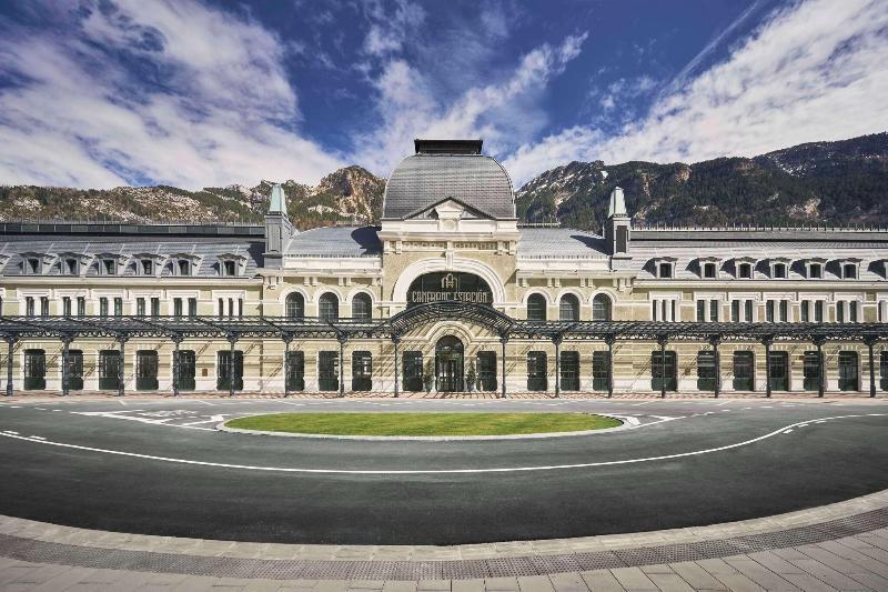 Canfranc Estacion Royal Hideaway Hotel Exterior foto